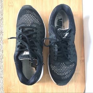 Nike Zoom Pegasus 31 Running Shoes